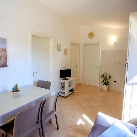 Villa La Dimora Di Tota - Al Mare Con Piscina, *