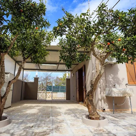 La Dimora Di Tota - Al Mare Con Piscina, Villa Otrante