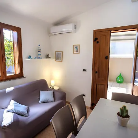 Villa La Dimora Di Tota - Al Mare Con Piscina,