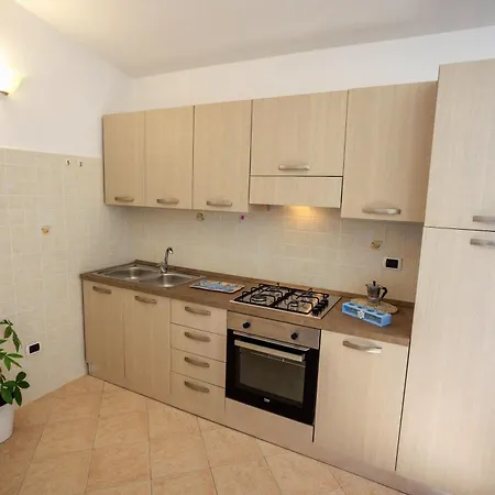 La Dimora Di Tota - Al Mare Con Piscina, ヴィラ